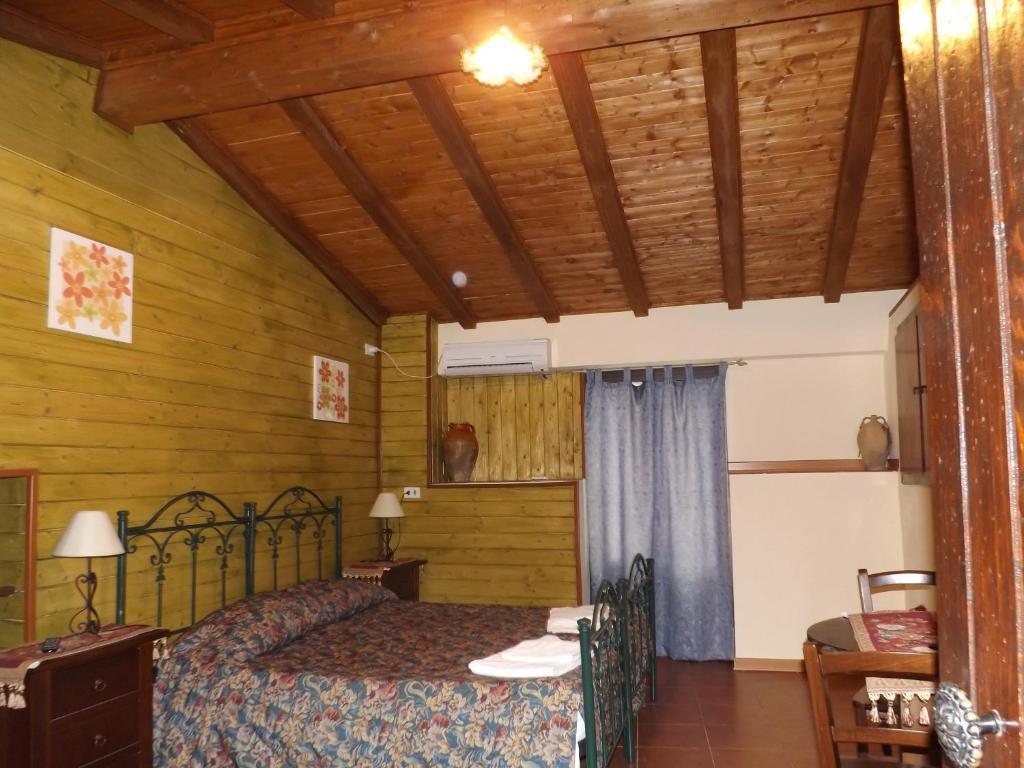 Albergo Diffuso Borgo Santa Caterina "Vintage" Castiglione De Sicilia Exterior photo